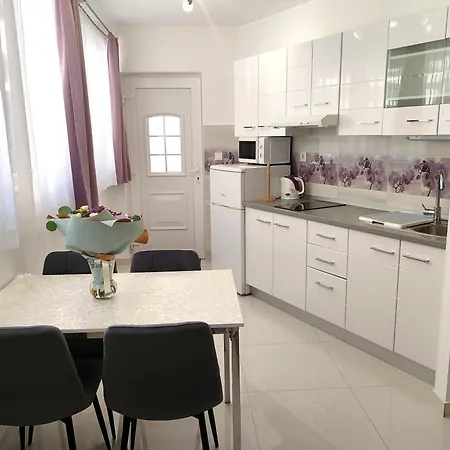 Apartment Silvia