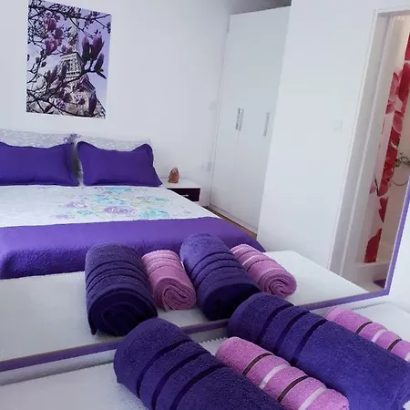 Apartment Silvia Makarska
