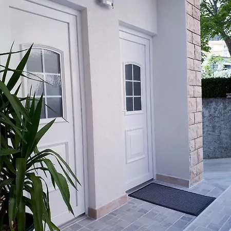 Silvia * Makarska